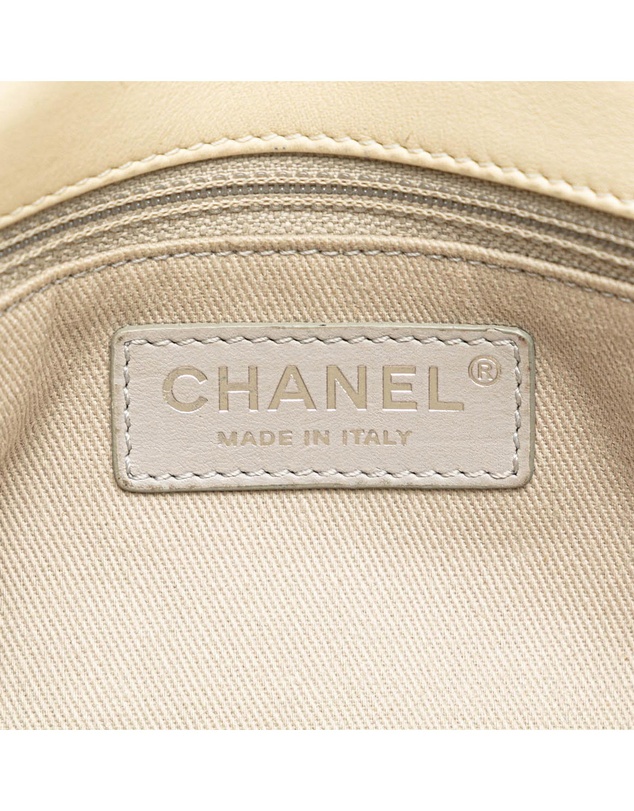 Pre-Loved by Azura Reborn - Pre-Loved chanel Classic Flap Bag Tweed Style
