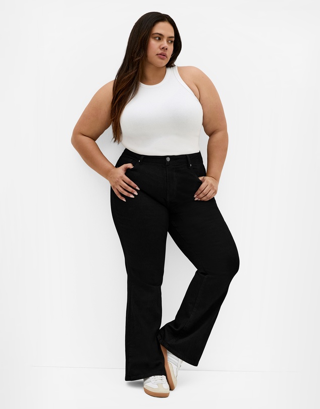 City Chic - Plus size Harley Fit Carla Flare Leg Short Jean - black