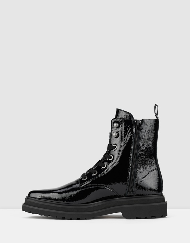 Rollie - Pointed Sidezip Boot