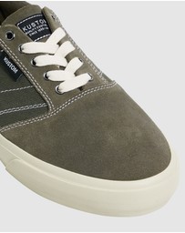Kustom - Mens Central Wide Sneakers