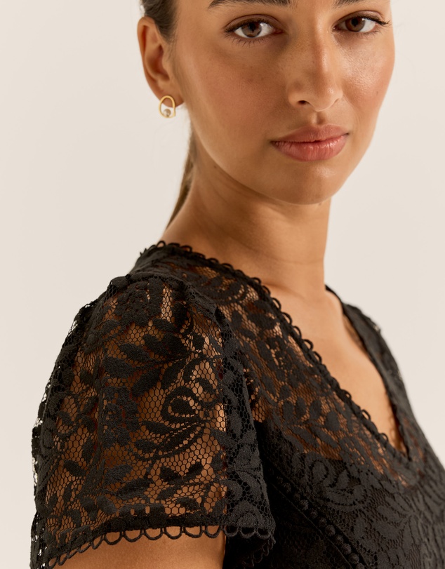 Review - Lady Lacie Cocktail Dress