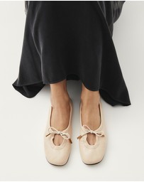 Alohas - Rosalind Leather Ballet Flats - Women's