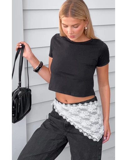 Beginning Boutique - Sybil Black Cropped Boxy Tee
