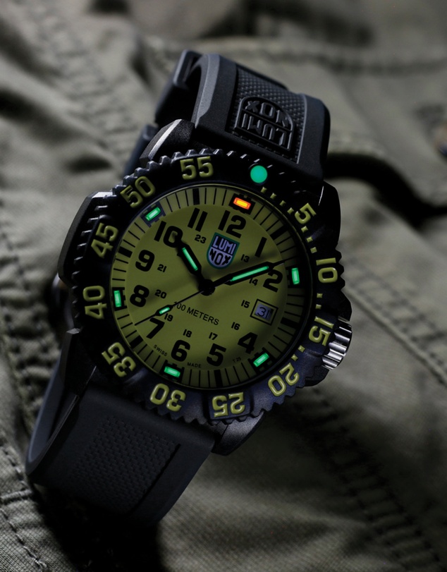 Luminox - Luminox G Sea Lion Carbonox 43mm Watch