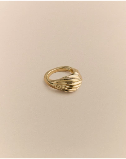 Trenery - Era Twist Ring in Gold