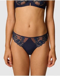 Simone Perele - Saga Thong