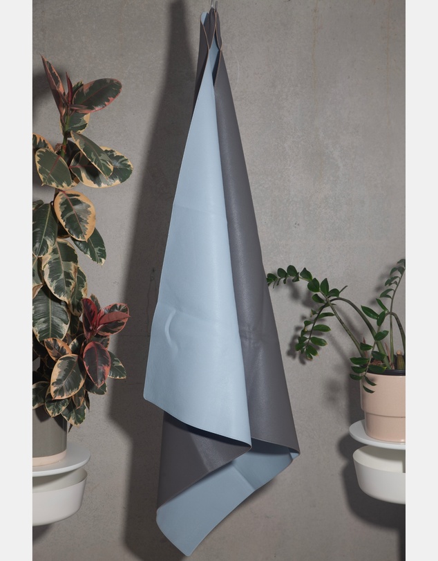 porter green - privv | vegan leather waterproof picnic rug
