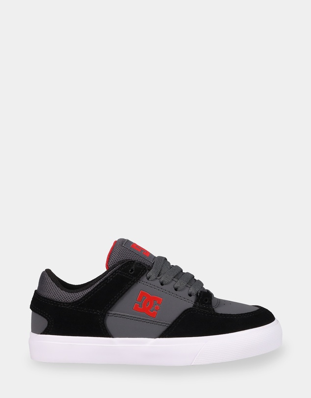 DC Shoes - Boys 8 to 16 Onyx Skate Shoes