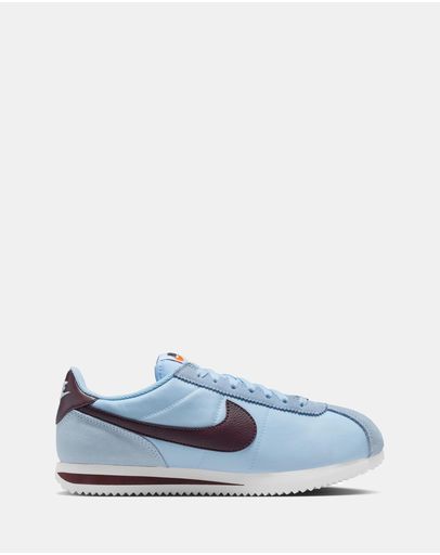 Celestine Blue, Burgundy Crush & White