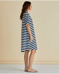 Betty Basics - Eloise T-Shirt Dress