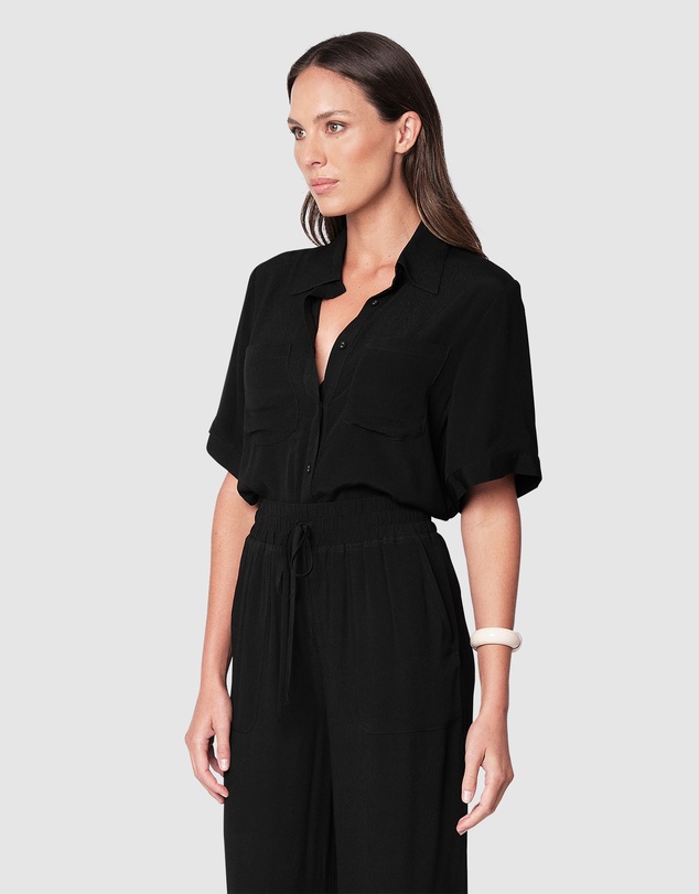 UNE PIECE - Short Sleeve Button-Up Shirt