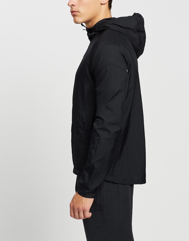 Nike - Essential Running Jacket