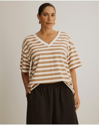 Atmos&Here Curvy - Jessica Striped V-Neck Relaxed Tee
