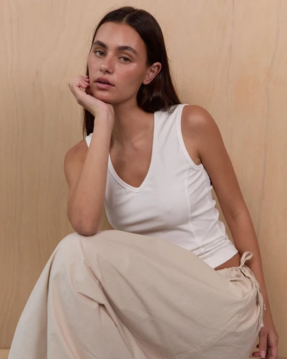 Pinky & Kamal - V-Neck Tank