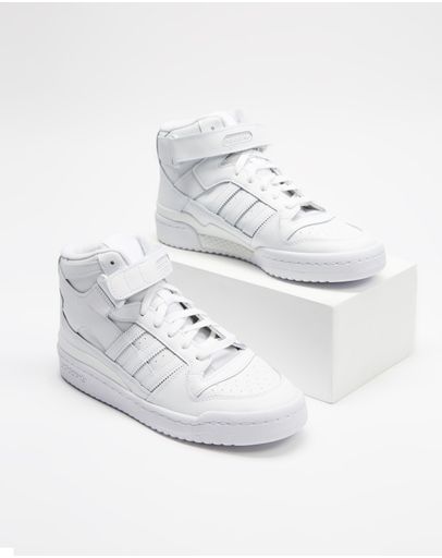 Cloud White, Cloud White & Cloud White