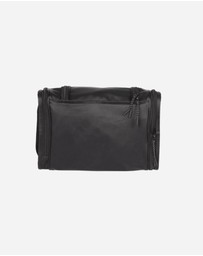 Van Heusen - Expandable Hanging Toiletry Bag