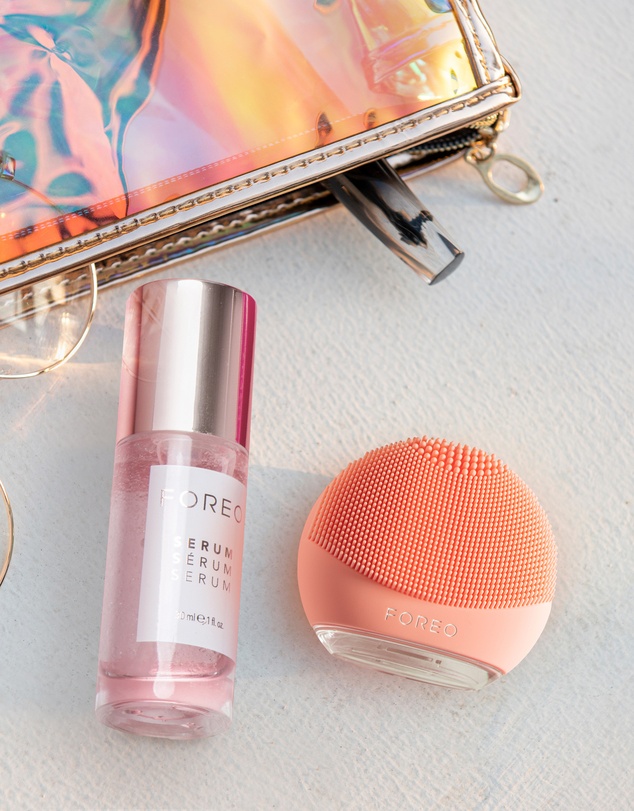 FOREO - LUNA 4 Go Facial Cleansing & Firming Device