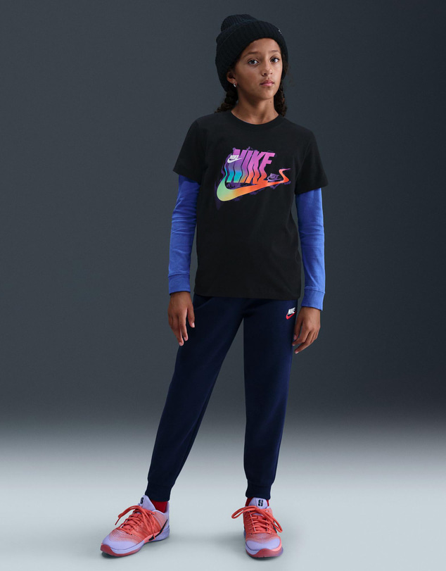 Nike - Nike Sportswear T-Shirt - Teens