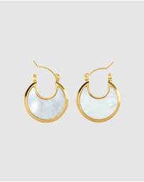Pastiche - Pearl Shadow Earrings
