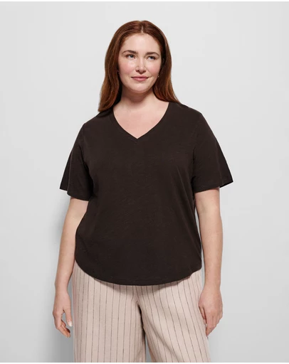 Commonry - Rue V Neck Tee