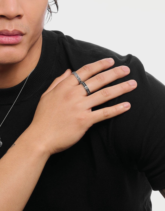 THOMAS SABO - Decorated band ring with black zirconia