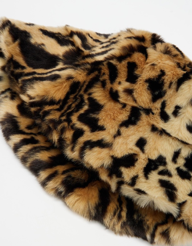 Unreal Fur - Yeoman Bucket Hat