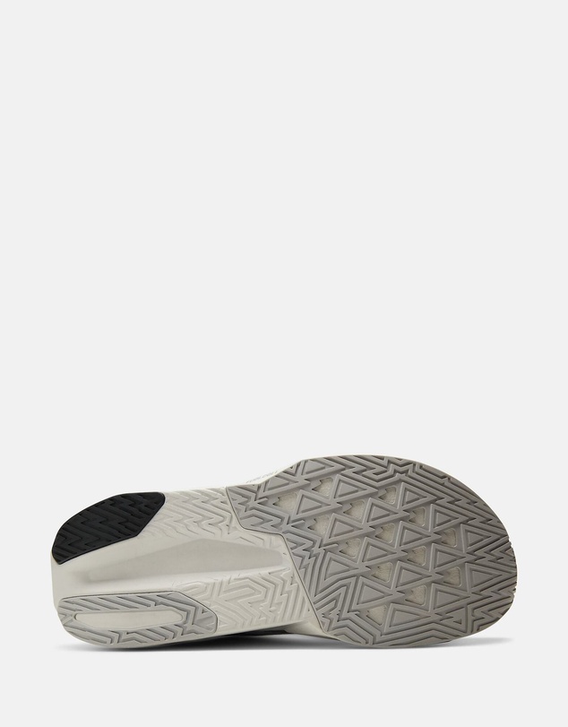 New Balance - FuelCell Rebel v5 - Men's