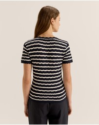 Review - Charli Short Sleeve Cardigan