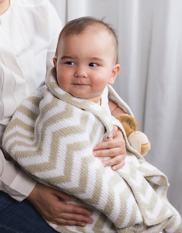 Living Textiles - Chenille Blanket - Chevron Taupe