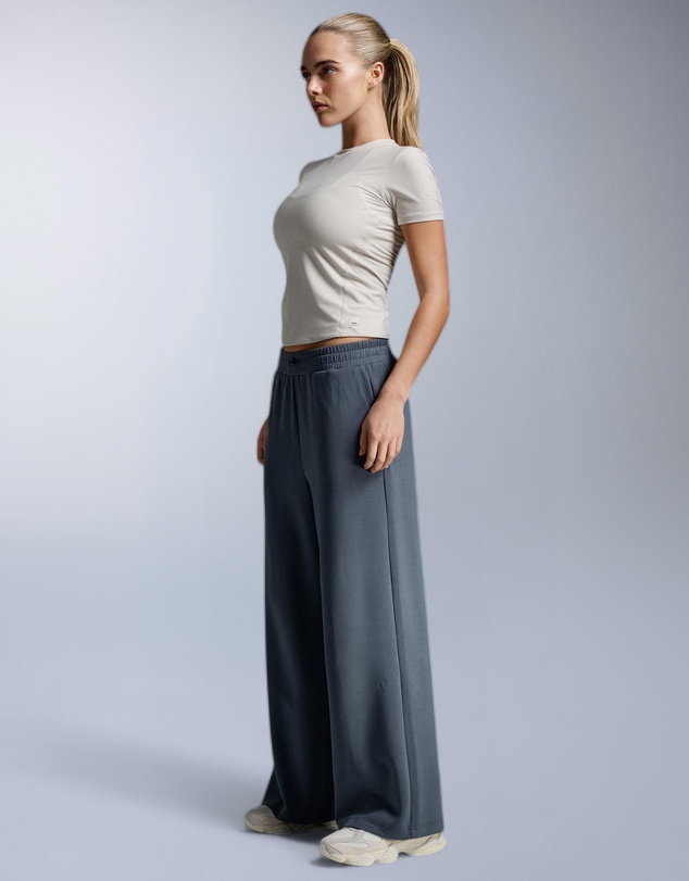 2XU - Wonderluxe Fitted Tee