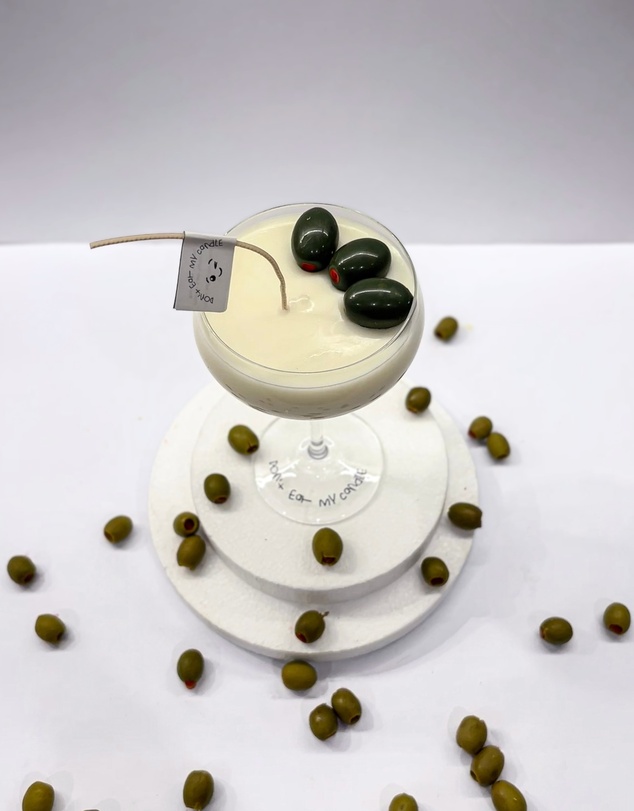 Don't Eat My Candle - Dirty Martini Cocktail Candle - Triple Pour (310g)