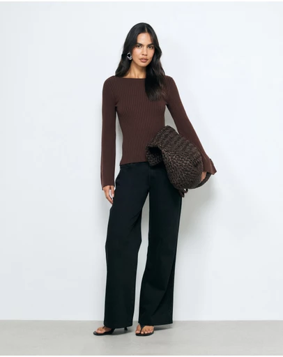 AERE - Low Rise Relaxed Jeans