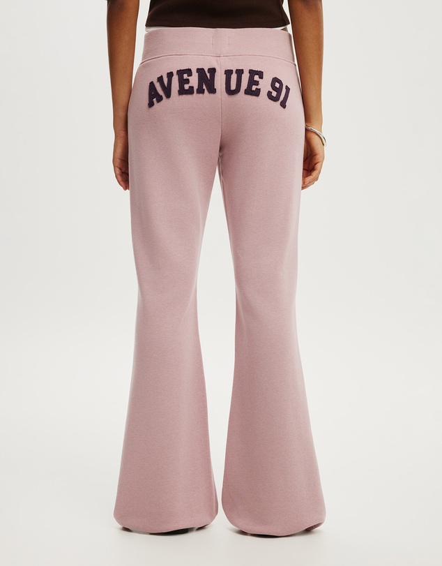 Cotton On - Graphic Low Rise Bootleg Sweatpant