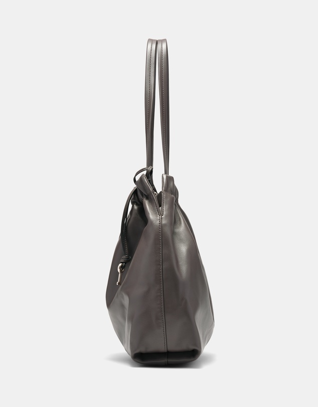Marc Jacobs - The Tote Bag