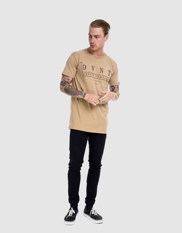 DVNT - Deluxe Tee