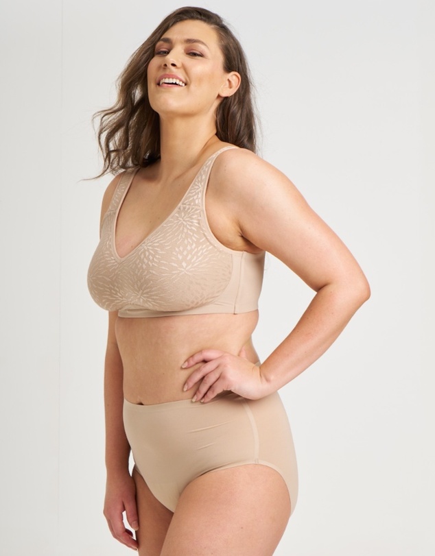 Ava & Audrey  - Ava & Audrey Millie Jacquard Mesh Wire-free Support Bra
