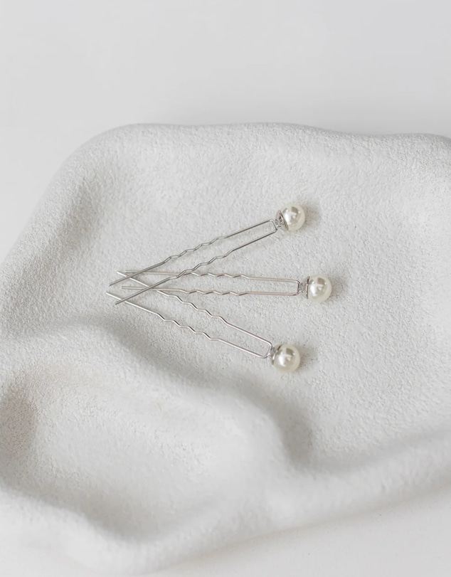 The White Collection - Mila - 10mm Pearl Bridal Hair Pin Trio