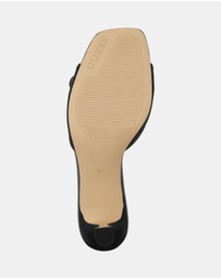 GUESS - Dista2 Kitten Heels