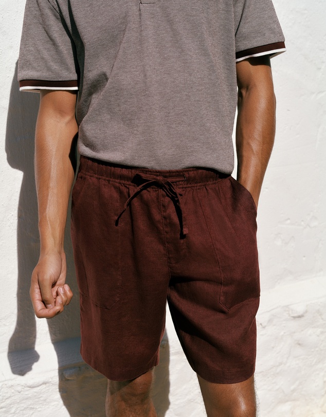 Trenery - Linen Patch Pocket Drawcord Short in Espresso