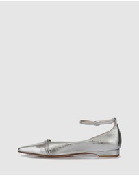 Beau Coops - Rainier Ballerinas