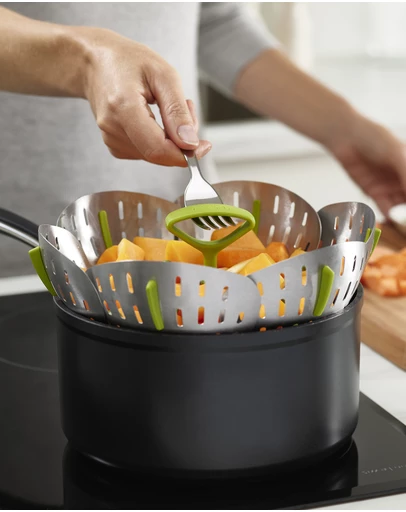 Joseph Joseph - Bloom™ Stainless Steel Folding Steamer Basket (Green)