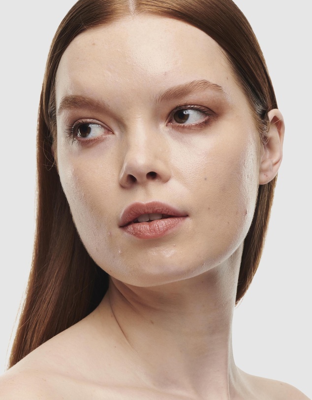 MAC - Studio Radiance Serum-Powered Foundation - NC15