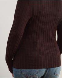 Atmos&Here Curvy - Rumi LS Fitted Rib Knit Top