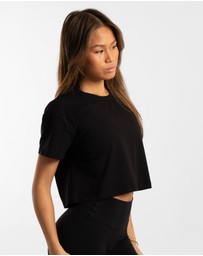 Active Basics - Cropped Tee