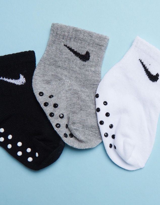 Nike - 3-Pack Core Swoosh No Slip Infant Ankle Socks - Babies