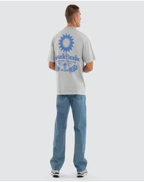 Nomadic Paradise - Marseille Street Tee