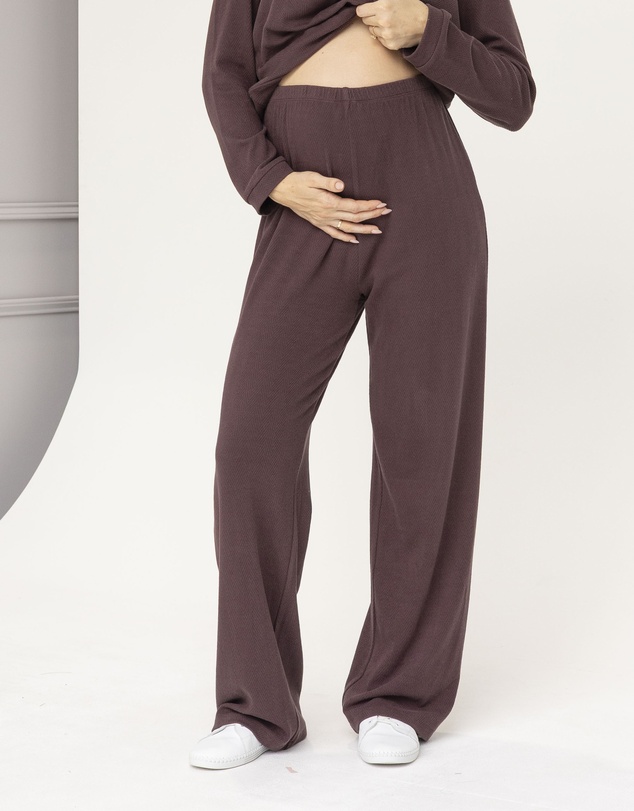 Angel Maternity - Anna 2-piece Maternity Winter Lounge Wear Set in Mocha