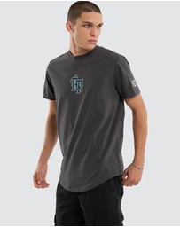 Americain - Flair Dual Curved Tee