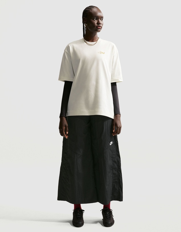 Nike - NSW SS Tee OS JDI Script