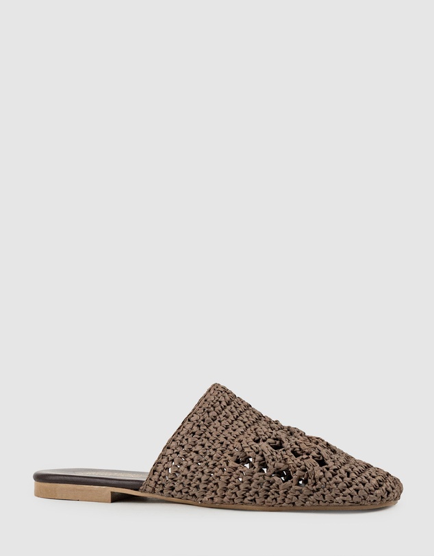 Edward Meller - KAITLYN Raffia Closed Toe Slide
